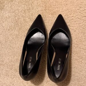 Nine West Black Pointed Toe Heels